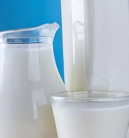 WHAT IS THE DIFFERENCE BETWEEN PASTEURIZED AND UNPASTEURIZED MILK?